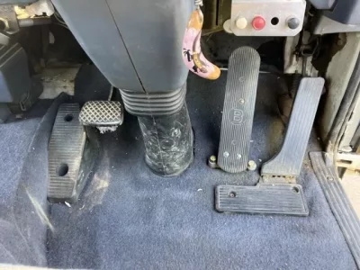 Isuzu FORWARD  с аукциона в Японии