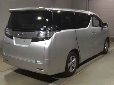 Toyota VELLFIRE  с аукциона в Японии