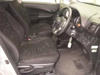 Toyota RACTIS лот № 10011 оценка 3.5  с аукциона в Японии 4