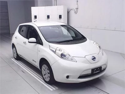 Nissan LEAF  с аукциона в Японии