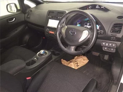 Nissan LEAF  с аукциона в Японии