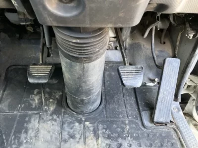 Isuzu ELF  с аукциона в Японии