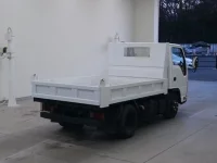 Isuzu ELF лот № 1183 оценка 3  с аукциона в Японии 1