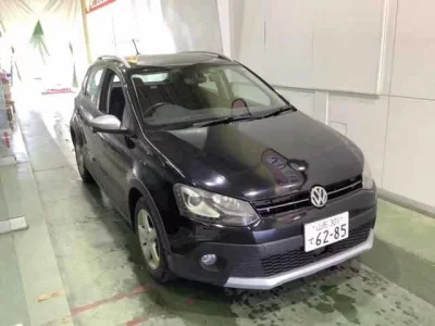 Volkswagen CROSS POLO