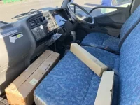 Mitsubishi CANTER лот № 1197 оценка 4  с аукциона в Японии 4