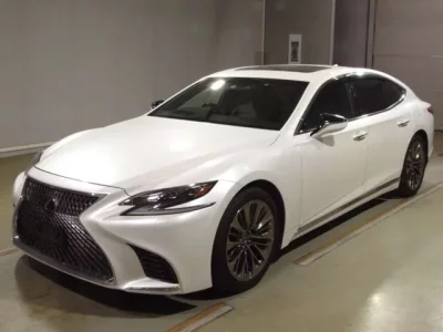Lexus LS  с аукциона в Японии