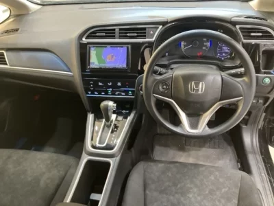 Honda SHUTTLE  с аукциона в Японии