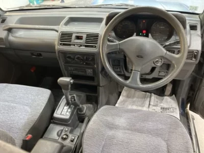 Mitsubishi PAJERO  с аукциона в Японии