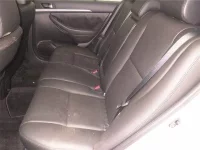 Toyota AVENSIS WAGON лот № 70019 оценка 3.5  с аукциона в Японии 6