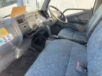 Mitsubishi CANTER лот № 1201 оценка 3.5  с аукциона в Японии 3