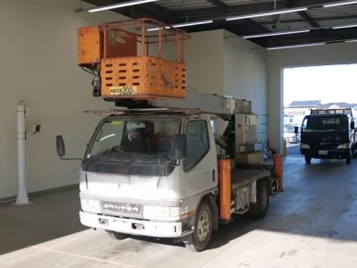 Mitsubishi CANTER  с аукциона в Японии