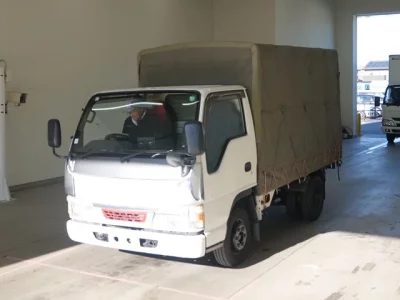 Isuzu ELF  с аукциона в Японии