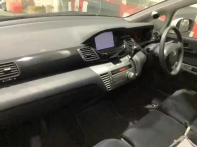 Honda EDIX  с аукциона в Японии