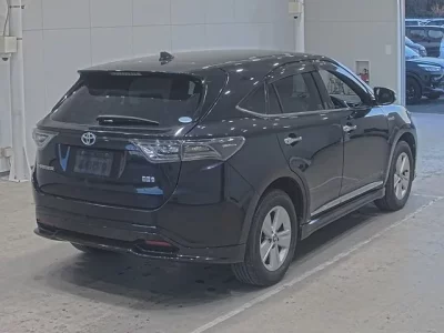 Toyota HARRIER  с аукциона в Японии