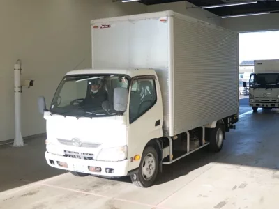 Hino DUTRO  с аукциона в Японии