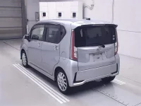 Daihatsu MOVE лот № 70033 оценка 3.5  с аукциона в Японии 1