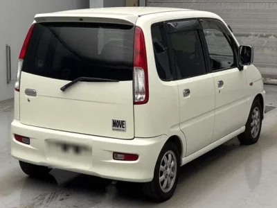 Daihatsu MOVE  с аукциона в Японии