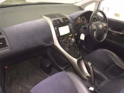 Toyota BLADE  с аукциона в Японии