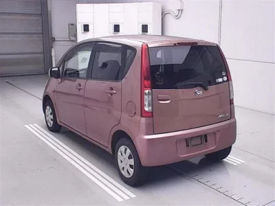 Daihatsu MOVE  с аукциона в Японии