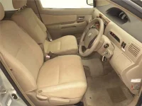 Toyota RAUM лот № 70064 оценка 3  с аукциона в Японии 4