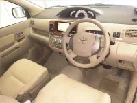 Toyota RAUM лот № 70064 оценка 3  с аукциона в Японии 2