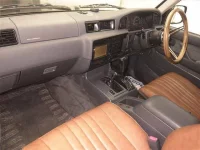 Toyota LAND CRUISER лот № 8438 оценка 3.5  с аукциона в Японии 3