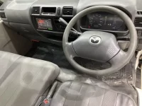 Mazda BONGO VAN лот № 20305 оценка 3.5  с аукциона в Японии 3