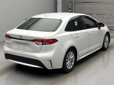 Toyota COROLLA  с аукциона в Японии