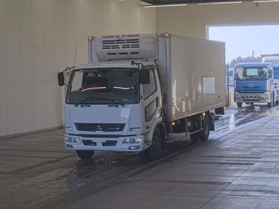 Mitsubishi FUSO FIGHTER  с аукциона в Японии