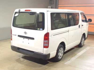 Toyota REGIUS ACE VAN  с аукциона в Японии