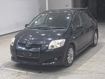 Toyota AURIS  с аукциона в Японии