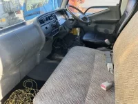 Mitsubishi CANTER лот № 1230 оценка 3  с аукциона в Японии 4