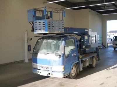 Isuzu ELF  с аукциона в Японии