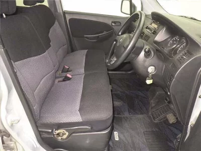 Daihatsu MOVE  с аукциона в Японии