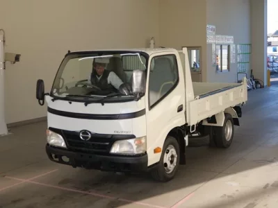 Hino DUTRO  с аукциона в Японии