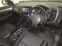 Mitsubishi OUTLANDER лот № 8471 оценка 4  с аукциона в Японии 2