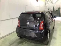 Volkswagen UP лот № 1110 оценка R  с аукциона в Японии 1