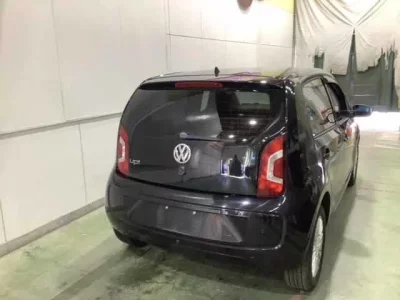 Volkswagen UP  с аукциона в Японии