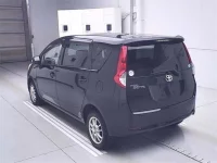 Toyota PASSO SETTE лот № 70117 оценка 3.5  с аукциона в Японии 1