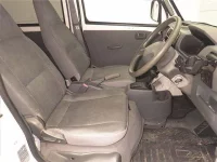 Mitsubishi MINICAB VAN лот № 70121 оценка 3.5  с аукциона в Японии 3