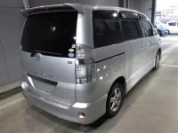 Toyota NOAH лот № 1003 оценка   с аукциона в Японии 1