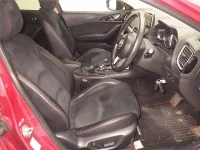 Mazda AXELA лот № 70143 оценка 3.5  с аукциона в Японии 4