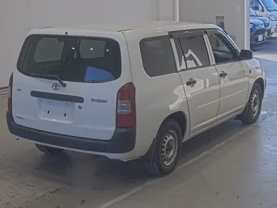 Toyota PROBOX  с аукциона в Японии