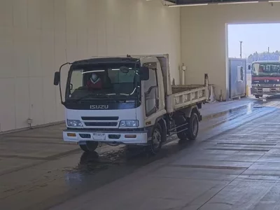 Isuzu FORWARD