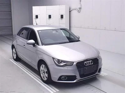 Audi A1  с аукциона в Японии
