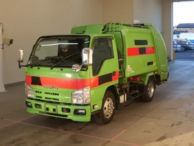 Isuzu ELF  с аукциона в Японии