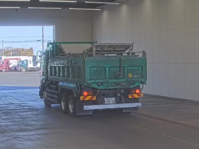 Isuzu FORWARD  с аукциона в Японии