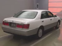 Toyota CROWN лот № 74043 оценка 3  с аукциона в Японии 1