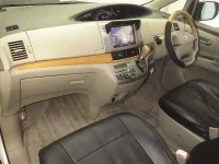 Toyota ESTIMA лот № 70219 оценка R  с аукциона в Японии 3