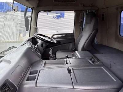 Mitsubishi SUPER GREAT  с аукциона в Японии